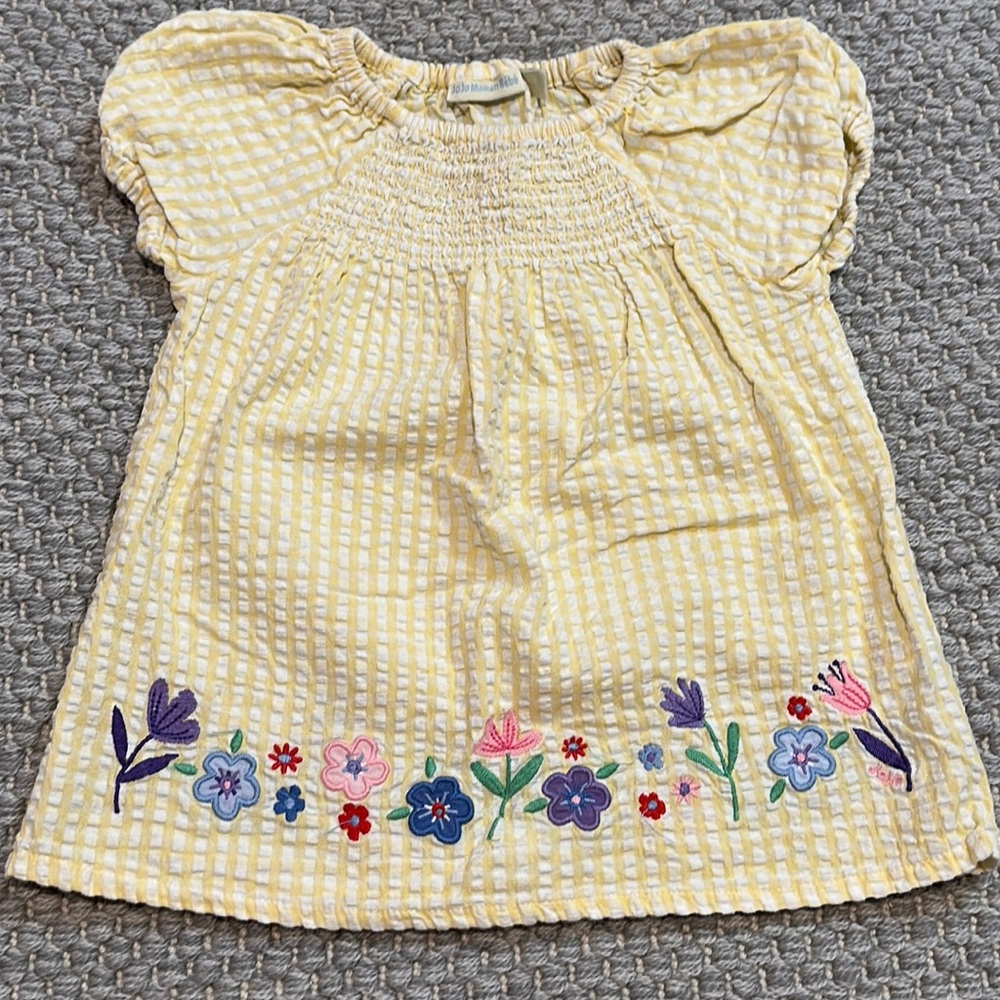 Jojo girls smocked top